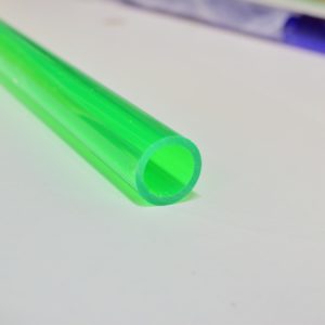 Tube plexiglas vert fluo